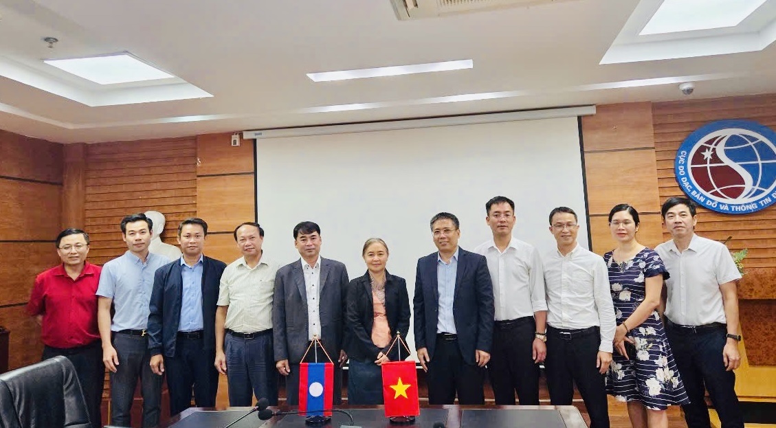 Cục Đo đạc, Bản đồ và Thông tin địa lý Việt Nam tiếp đón và làm việc với Cục Bản đồ quốc gia Lào